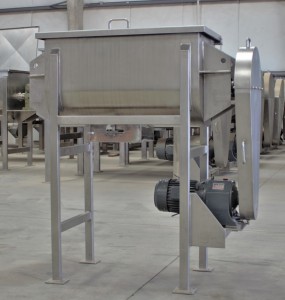 10 cubic foot chain drive Ribbon Blender