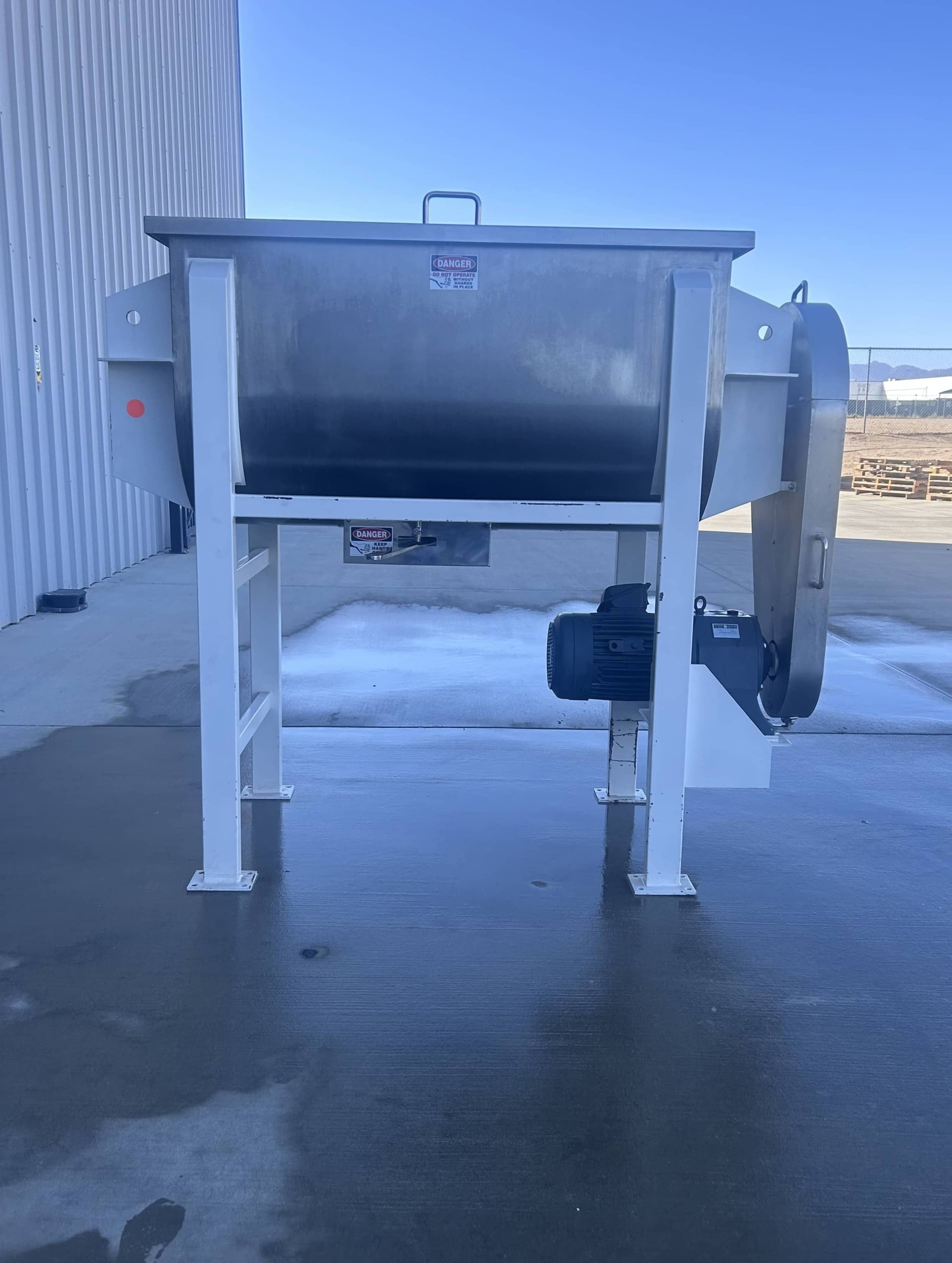 25 cubic foot Ribbon Blender